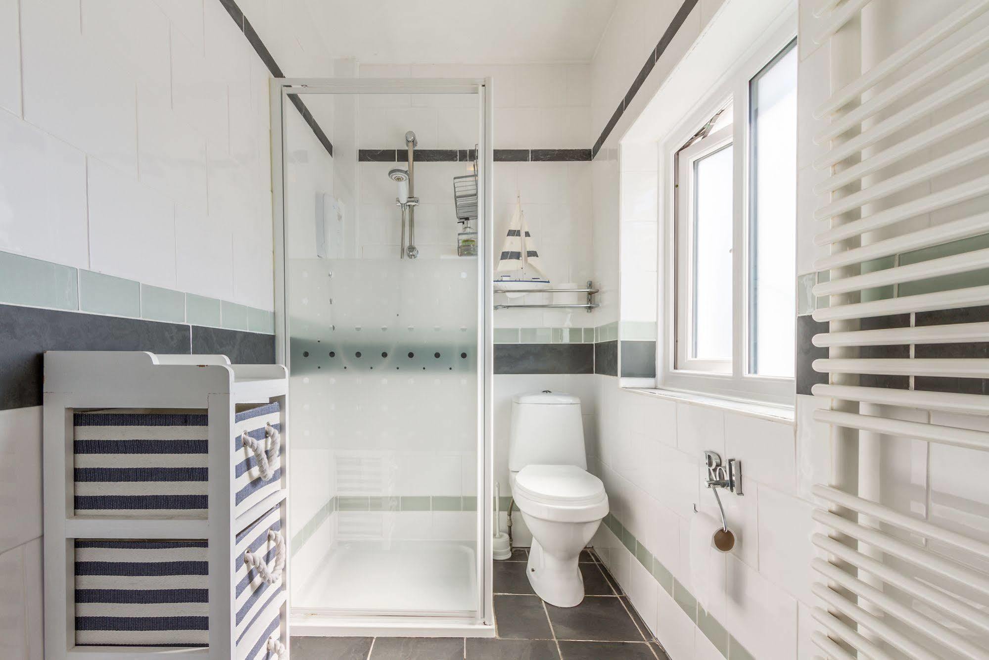 Cambridge House (Adults Only) Hotel Windermere Bagian luar foto